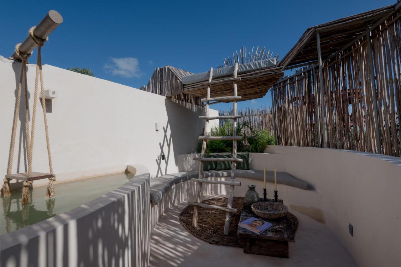 Rubi Tulum Hotel Exterior photo